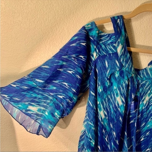 NWT Teal Blue Blouse XS Hot in Hollywood Cold Shoulder Layered Bell Sleeves - Picture 10 of 16